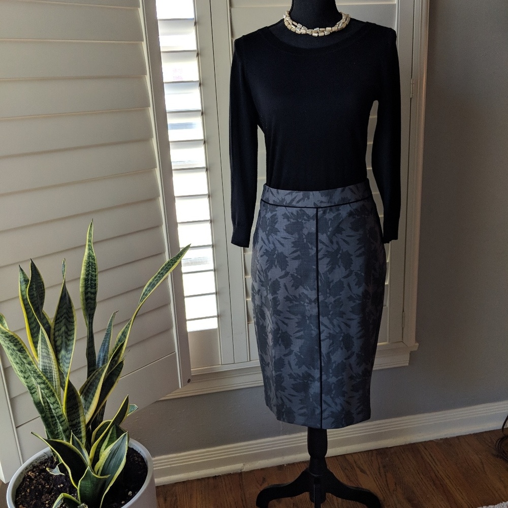 Women's Pencil Skirt